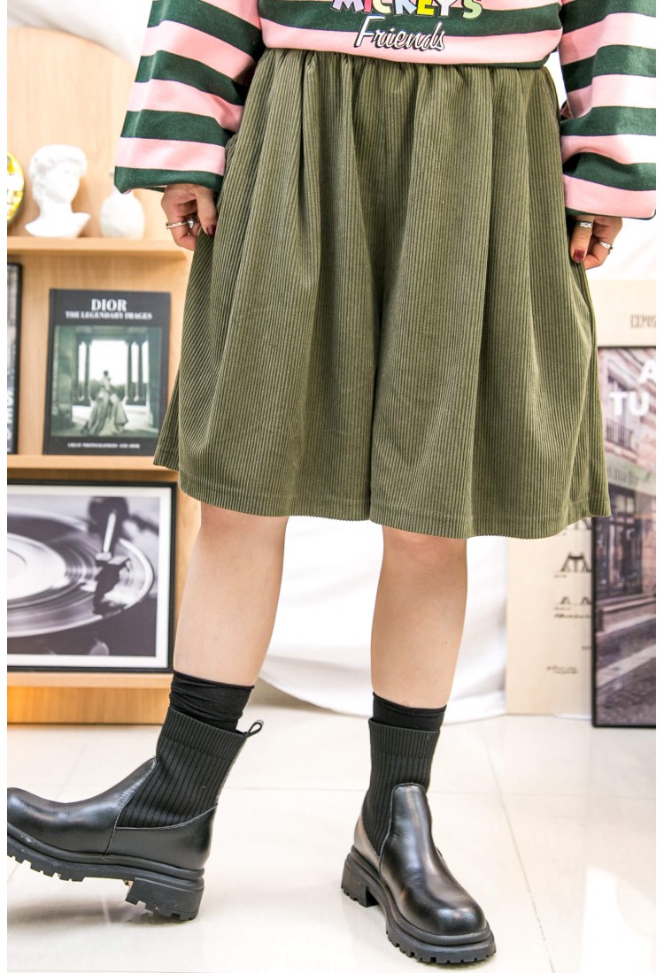 2315-1227B-設計感- 橡根腰 ‧ 燈芯絨料 裙褲 (韓國) 
